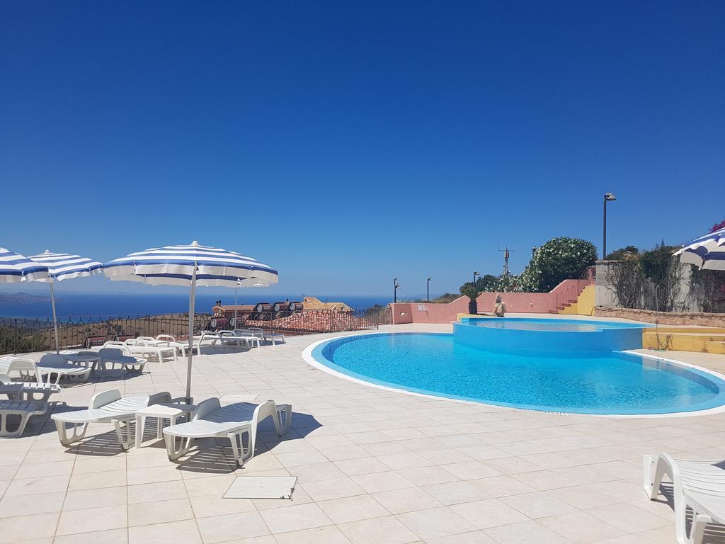 Residence Pala Stiddata With Panoramic Swimming Pool Trinità d'Agultu Eksteriør billede