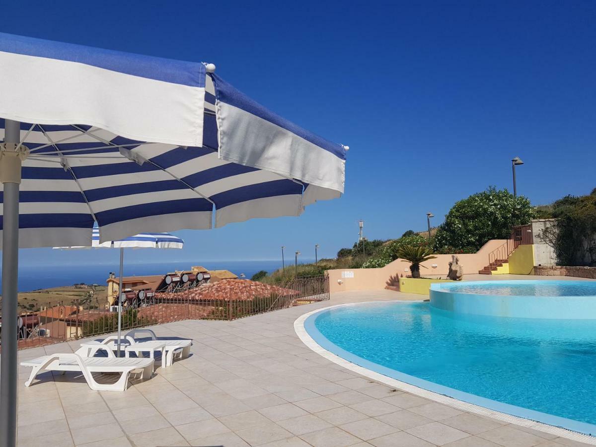 Residence Pala Stiddata With Panoramic Swimming Pool Trinità d'Agultu Eksteriør billede